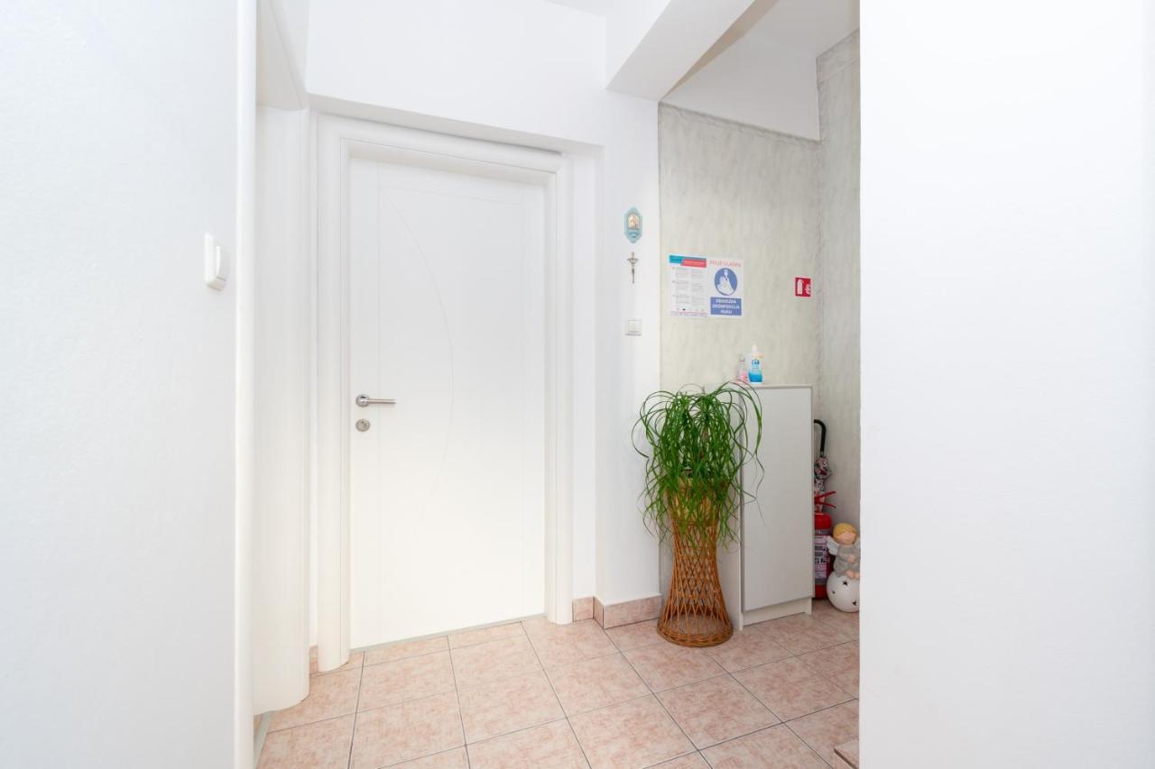 Apartment Mandre 4093B Exterior foto